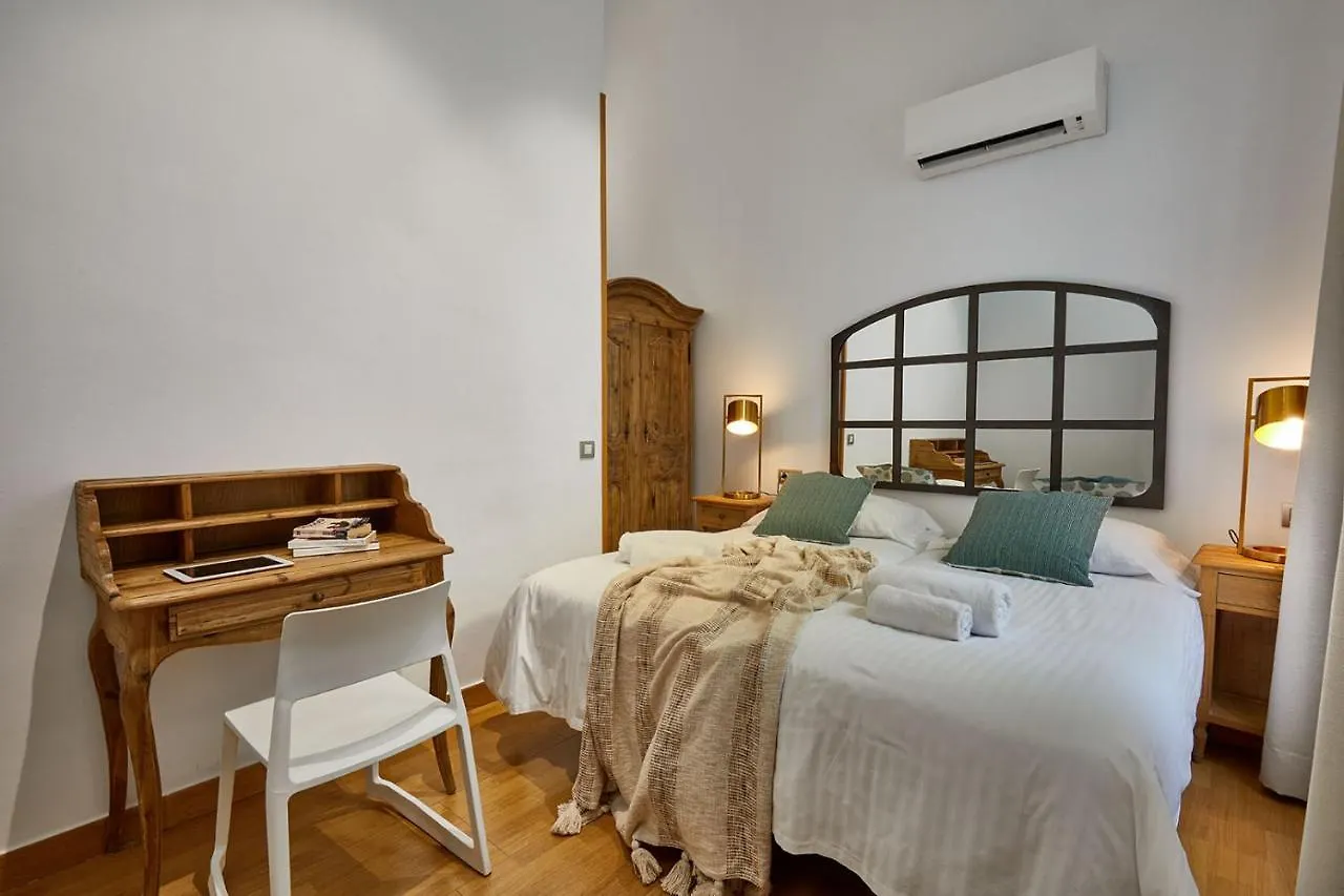 Lodgingmalaga Plaza Constitucion 0*, Malaga Spain