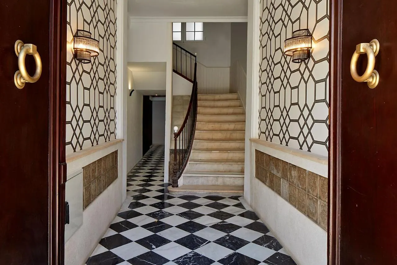 Lodgingmalaga Plaza Constitucion Apartment